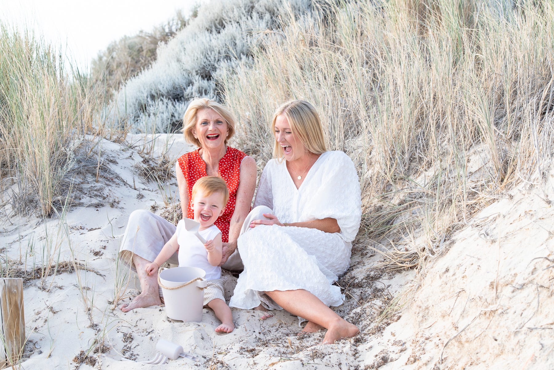 Family portraits, Family photography perth, Corporate photography, corporate photographer perth, annual reports, business plans, perth photographer, events, conferences, media events, portraits, environmental portraits, head shots, Family Photography, Corporate Photography Perth, Photoart Australia, Peta-Anne Photography, Peta North, Peta-Anne North